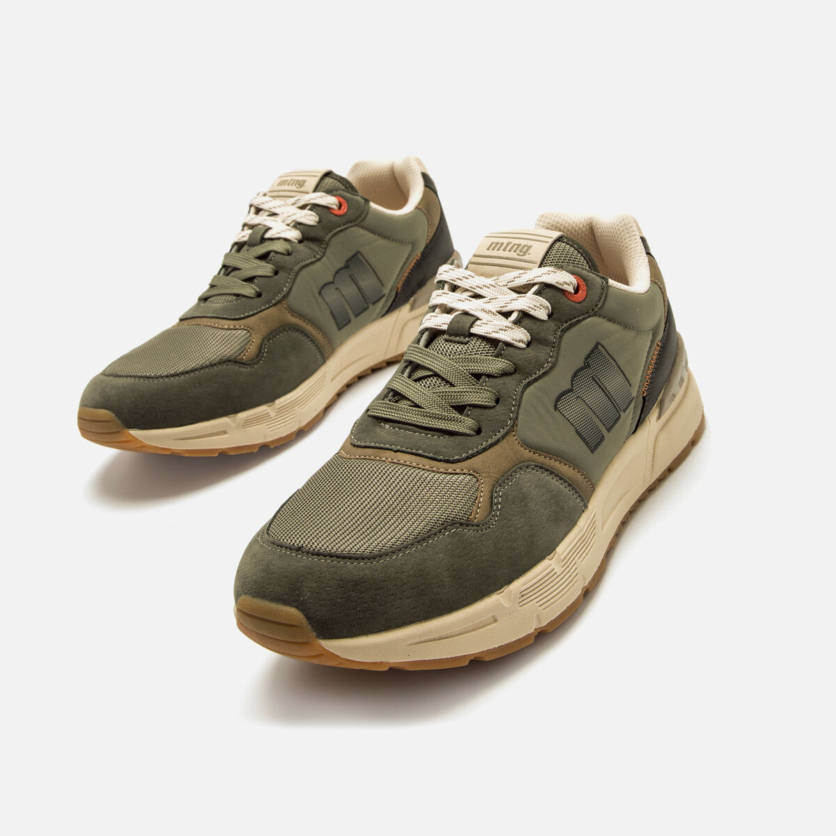 Sneakers pour Homme mod&egrave;le ROYER de MTNG image number 3