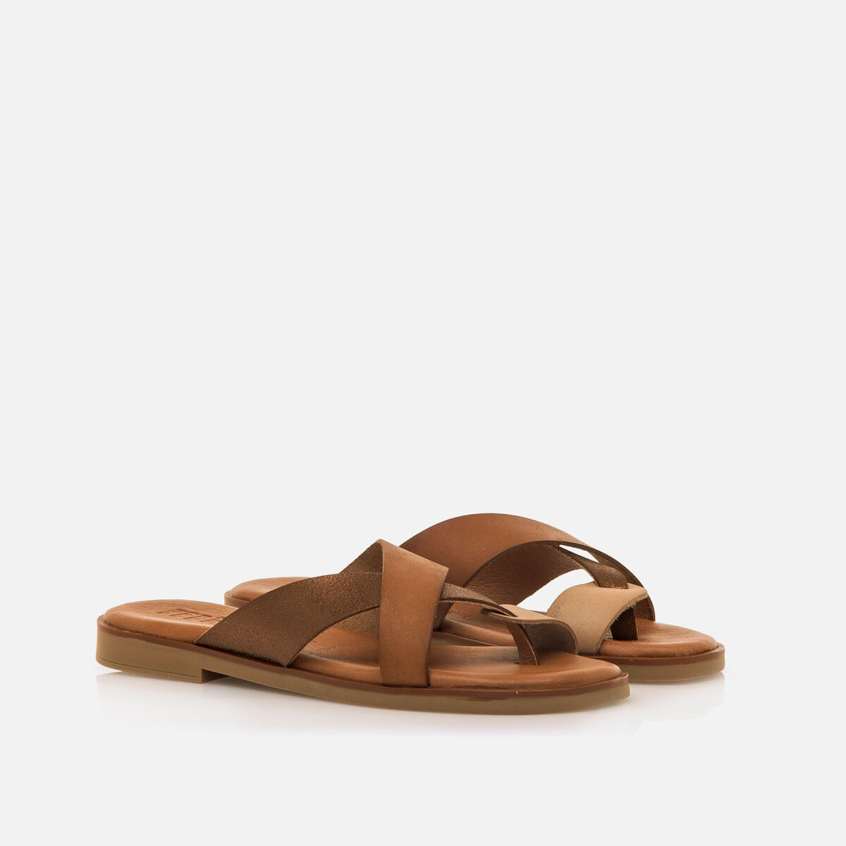 Sandalias planas de Mujer modelo ALYSA de MTNG image number 4