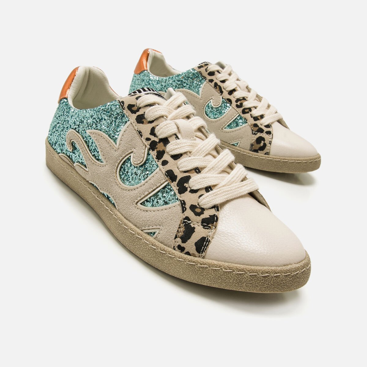 Zapatillas de Mujer modelo BOWIE de MTNG image number 5