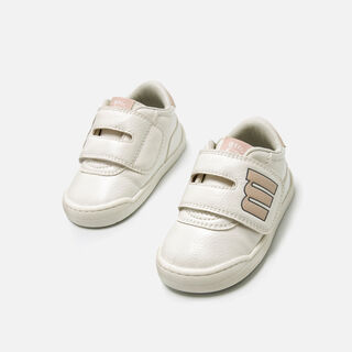 Sneakers pour Filles modèle FREE BABY de MTNG