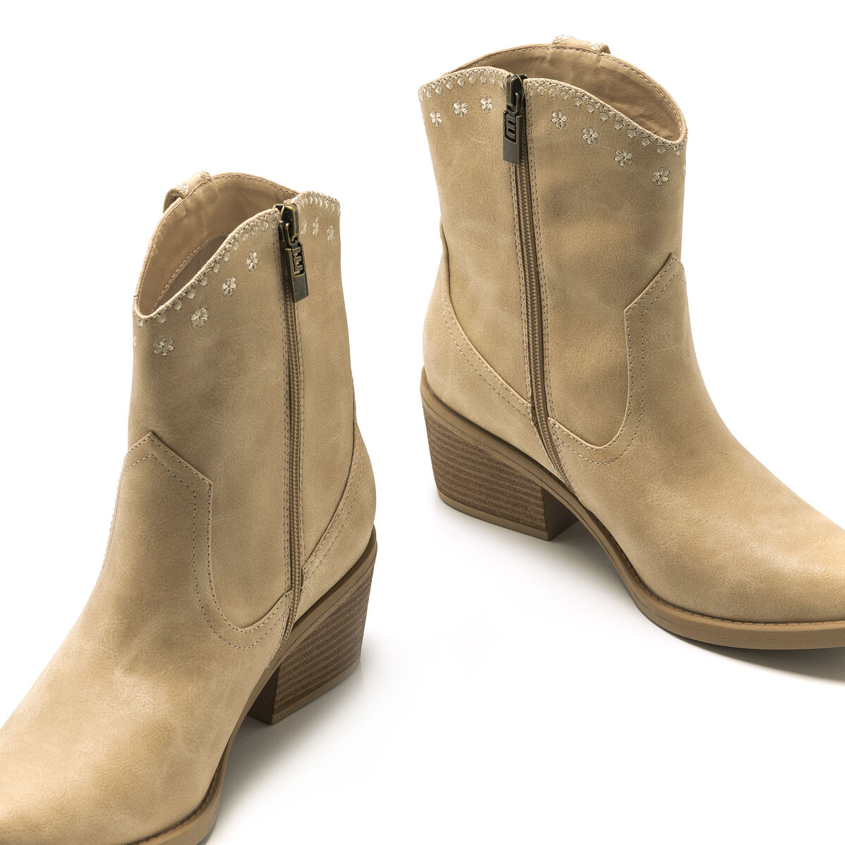 Botines de tacon de Mujer modelo TANUBIS de MTNG image number 4