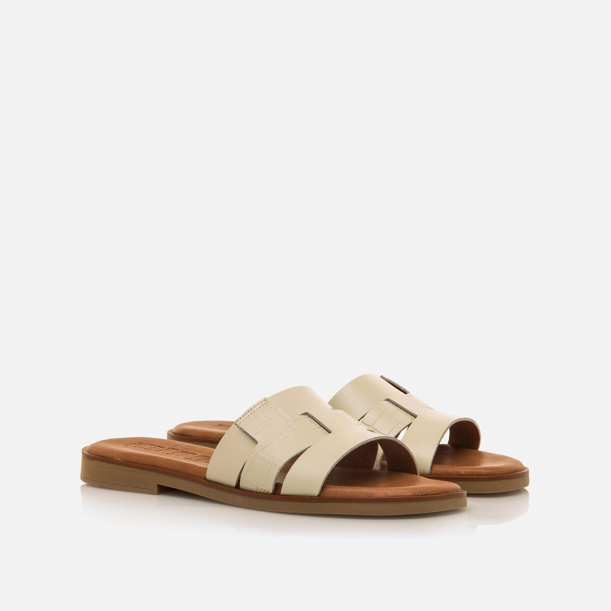 Sandalias planas de Mujer modelo ALYSA de MTNG image number 4