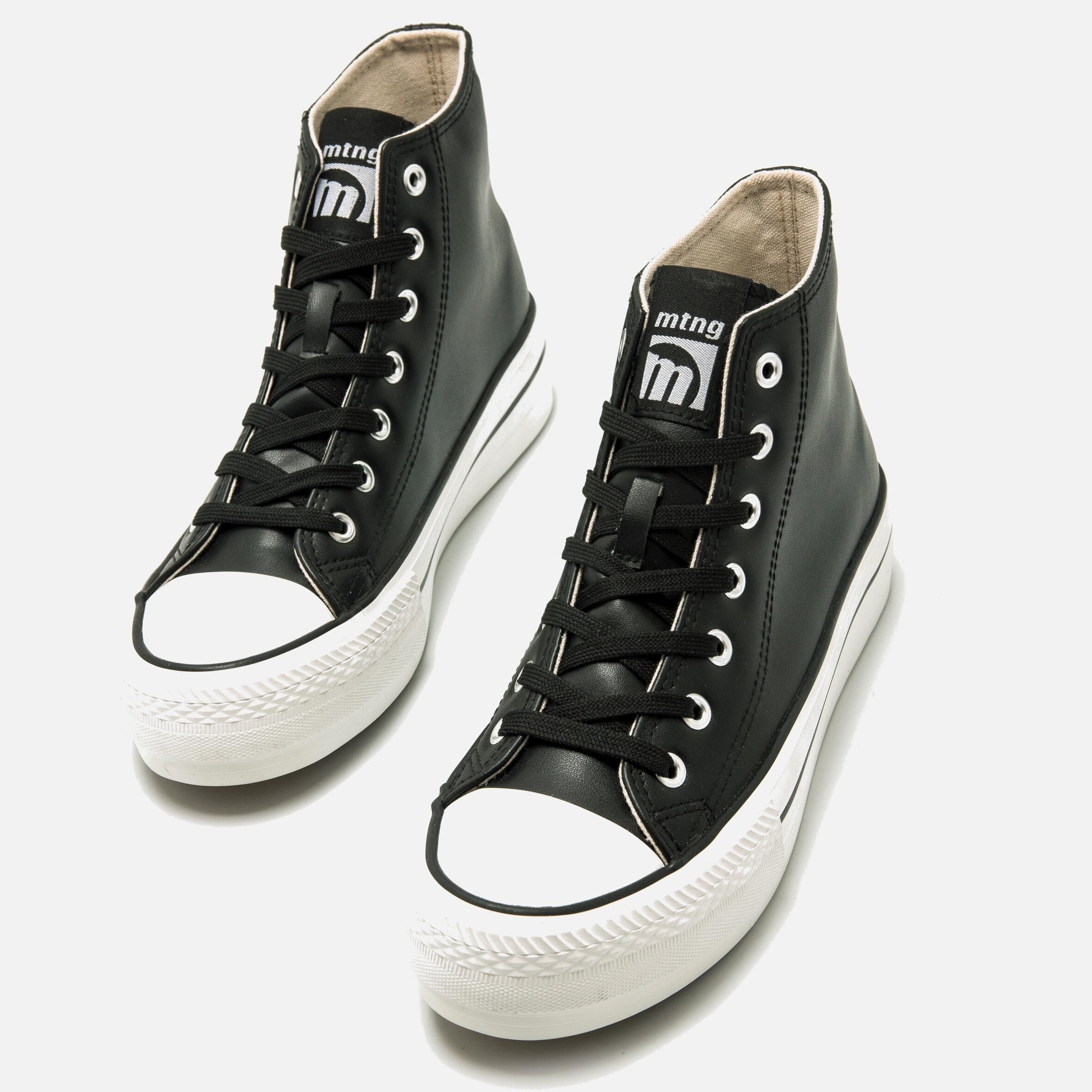 Deportivas negras mujer deals