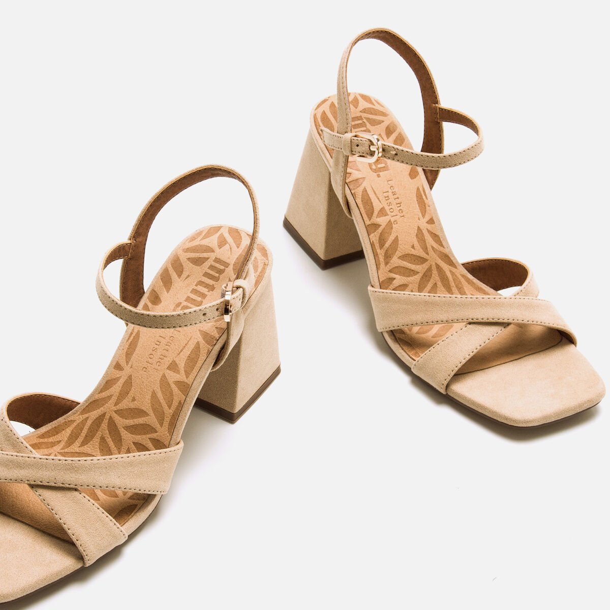 Sandalias de tacon de Mujer modelo MARLA de MTNG image number 6