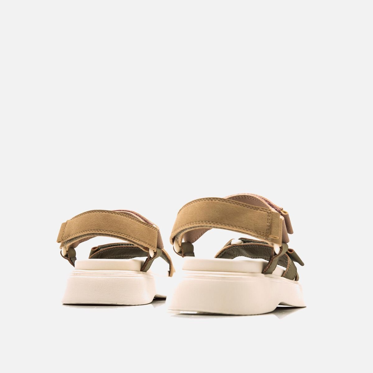 Sandalias de Nina modelo CLOUD de MTNG image number 2