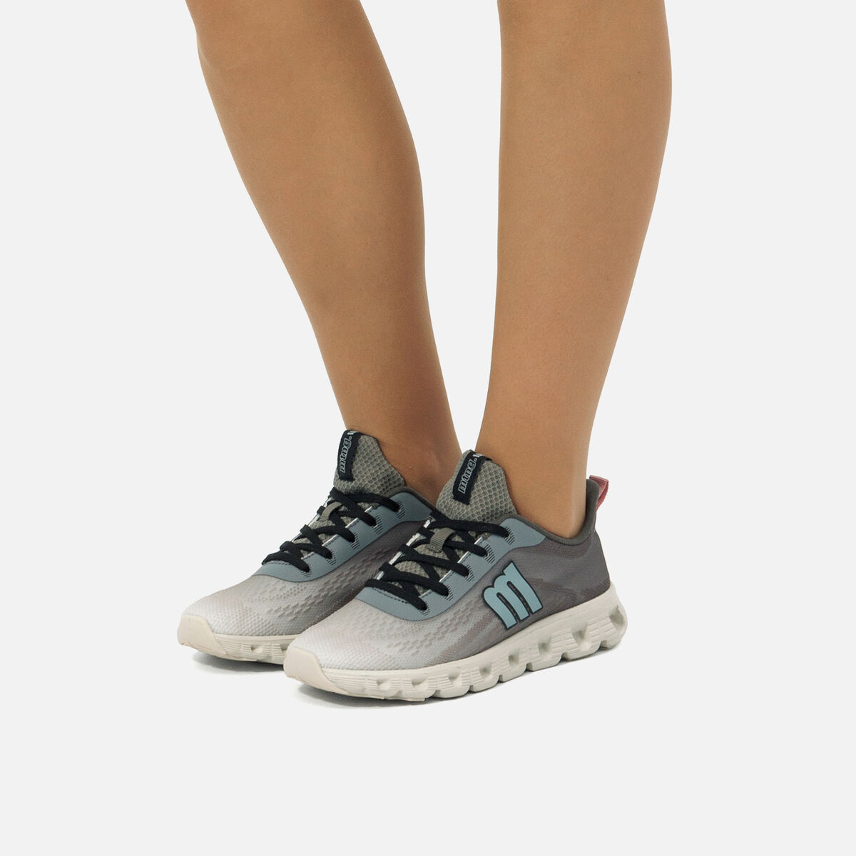 Zapatillas de Mujer modelo CUBE de MTNG image number 2