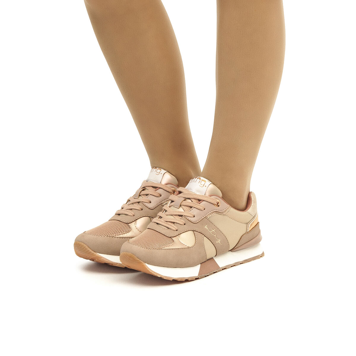 Zapatillas de Mujer modelo JOGGO CLASSIC de MTNG image number 1