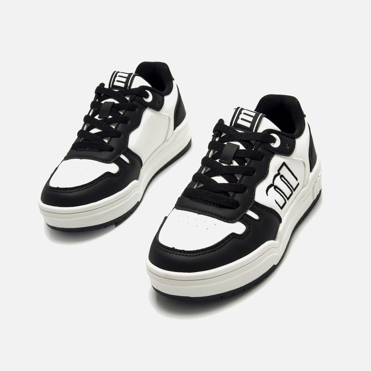 Sneakers de Rapariga modelo NANA de MTNG image number 1