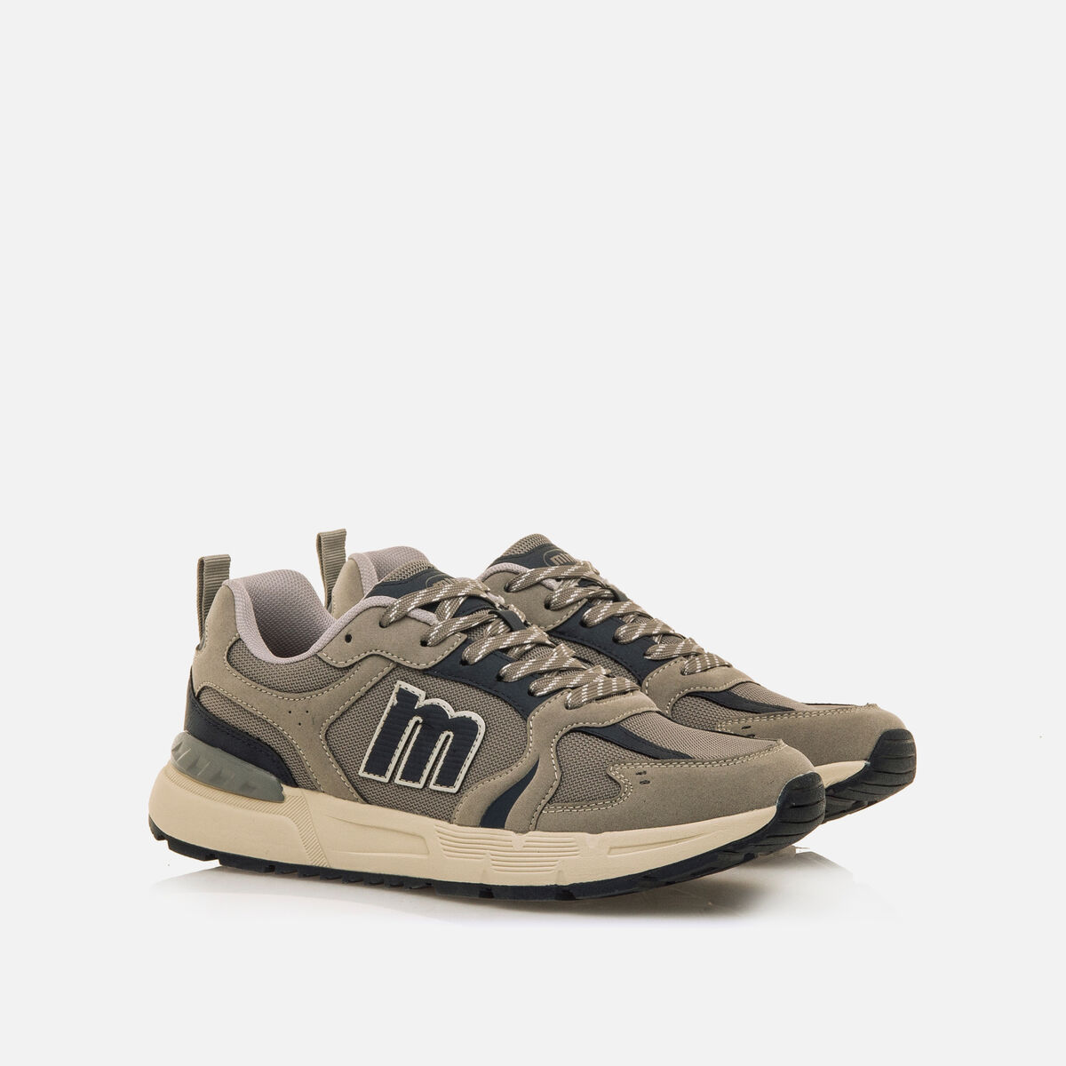 Sneakers pour Homme modèle ROYER de MTNG image number 4