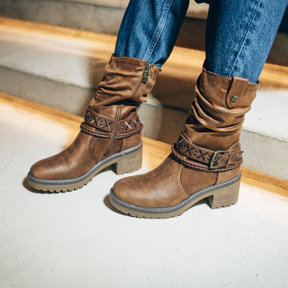 Botas de tacon de Mujer modelo DORIS de MTNG image number 3