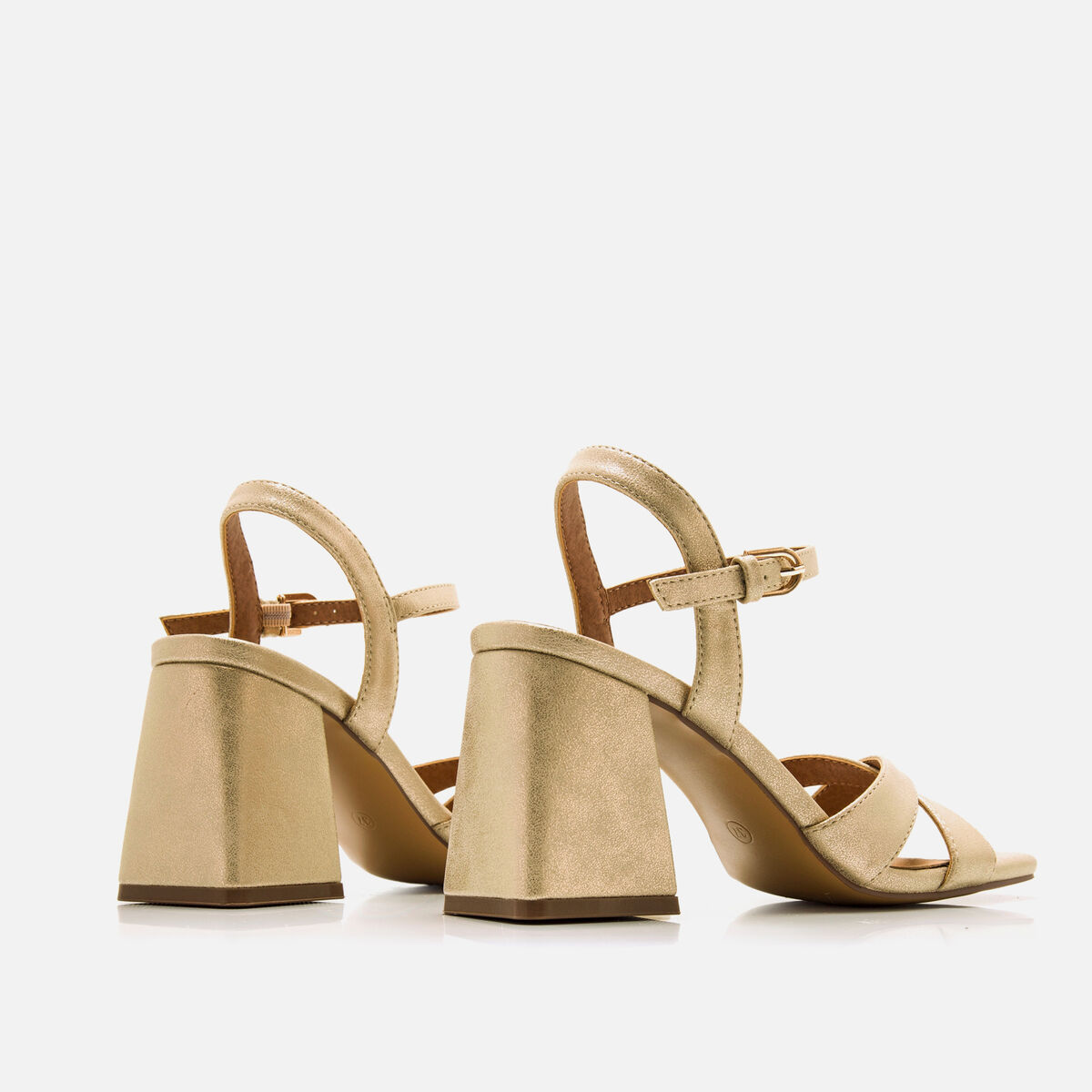 Sandalias de tacon de Mujer modelo MARLA de MTNG image number 6