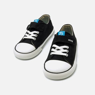 Zapatillas de Nino modelo FREE de MTNG