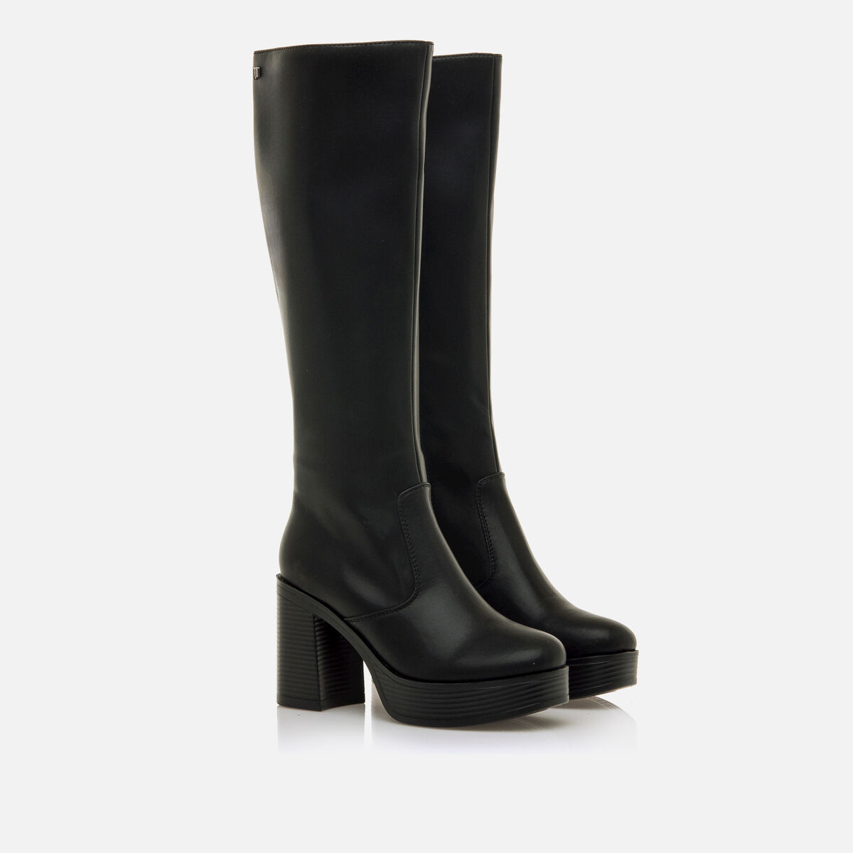 Botasdetacon-Mujer-NEW67-MTNG image number 4 Botas de tacon de Mujer modelo NEW 67 de MTNG image number 4