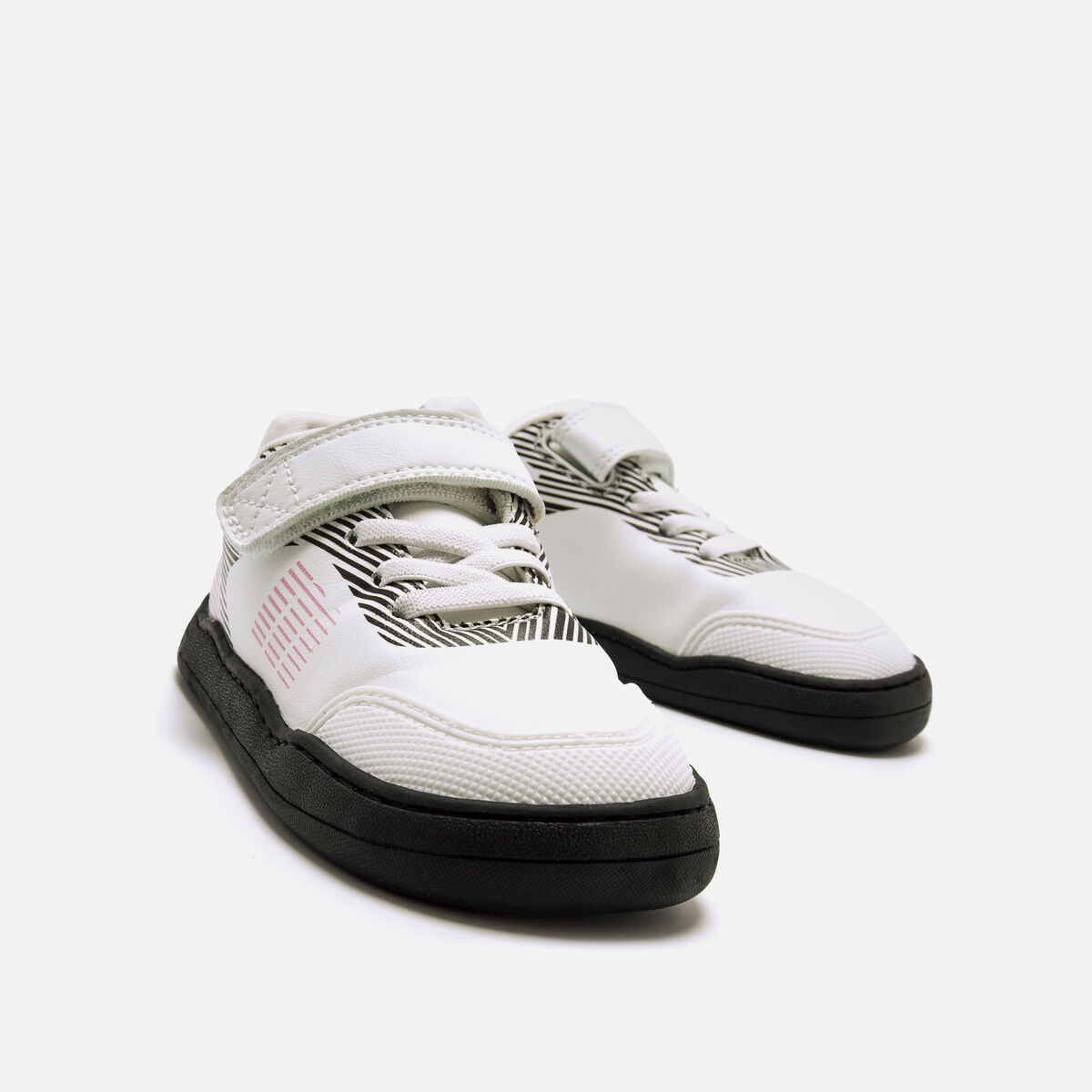 Zapatillas de Nina modelo FREE de MTNG image number 3