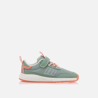 Zapatillas de Nina modelo FREE de MTNG