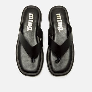 Sandalias planas de Mujer modelo MABY de MTNG