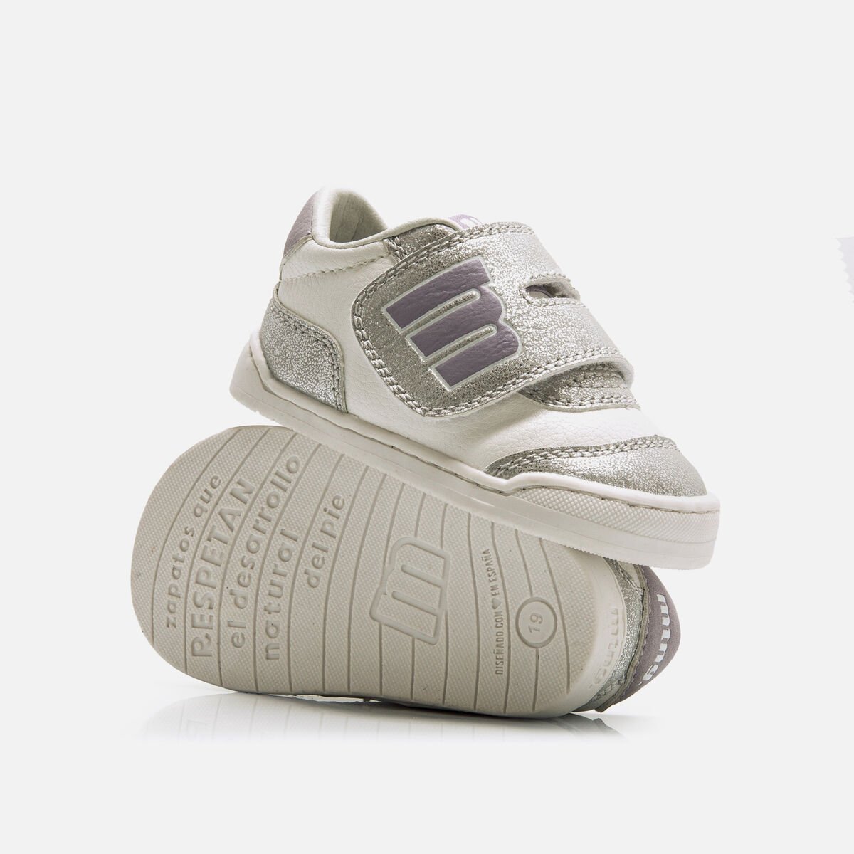 Zapatillas de Nina modelo FREE BABY de MTNG image number 3