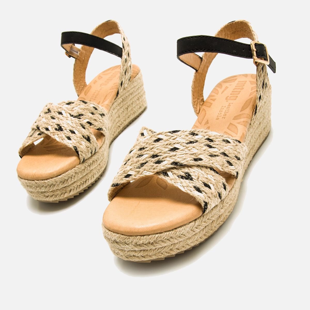 Sandalias de cuna de Mujer modelo LITA de MTNG image number 1