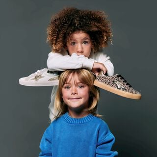 Zapatillas de Nina modelo EMI de MTNG