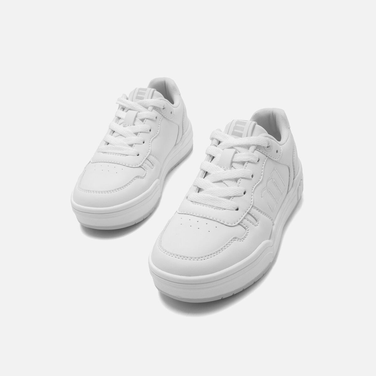 Sneakers pour Garcon modèle NANA de MTNG image number 4