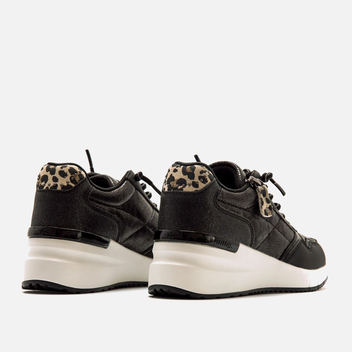 Zapatillas de Mujer modelo GOA de MTNG image number 2