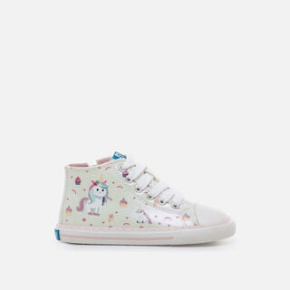 Zapatillas de Nina modelo FREE de MTNG