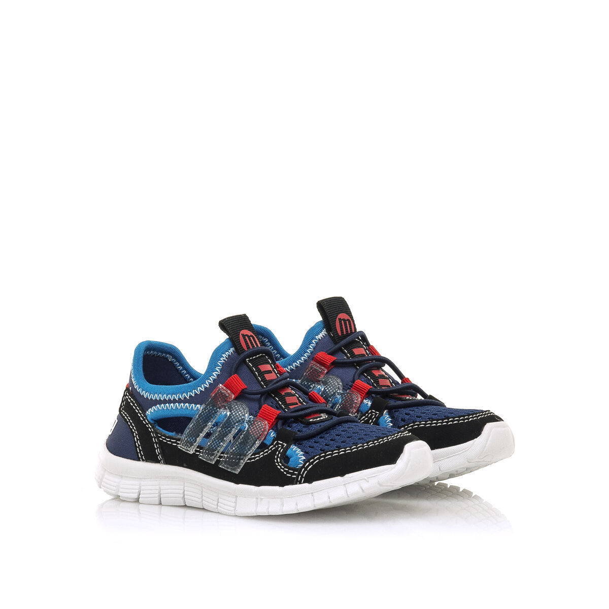 Zapatillas de Nina modelo SUBMARINE de MTNG image number 1