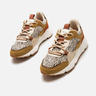 Sneakers pour Femme mod&egrave;le CLIMB de MTNG