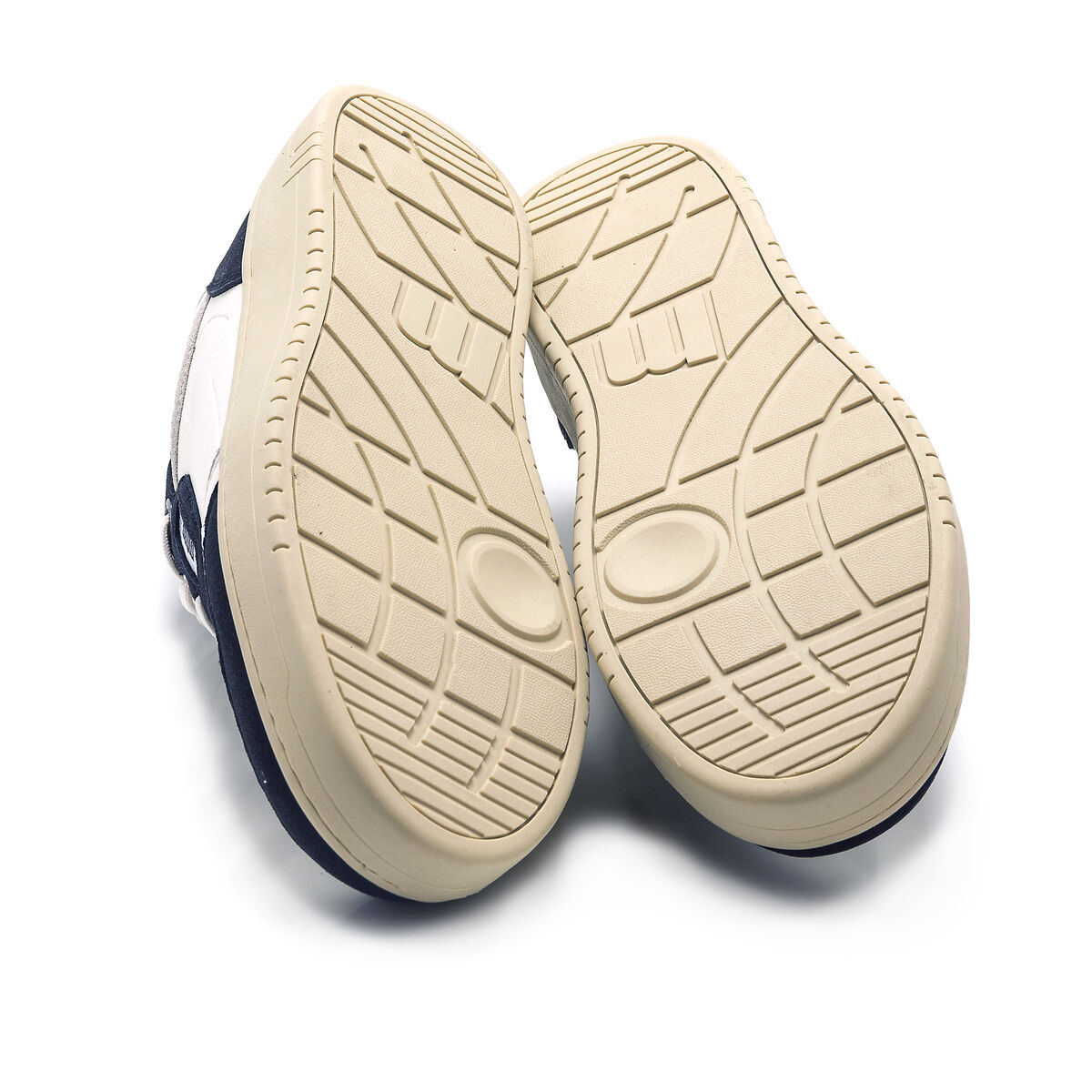 Zapatillas de Hombre modelo DELTA de MTNG image number 6