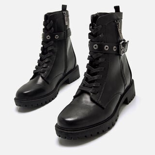 Botas de tornozelo planas de Mulher modelo CAMPA de MTNG