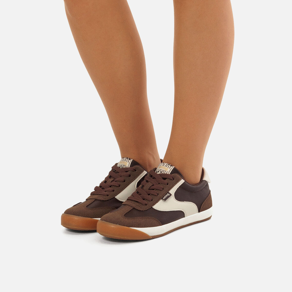 Sapatilhas de Mulher modelo COURT de MTNG image number 2