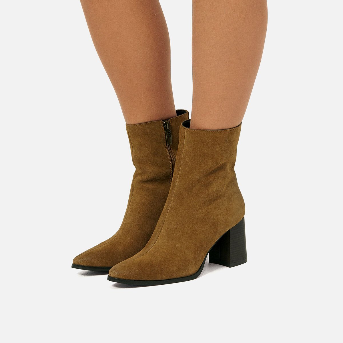 Bottines a talons pour Femme modèle MEGHAN de MTNG image number 2