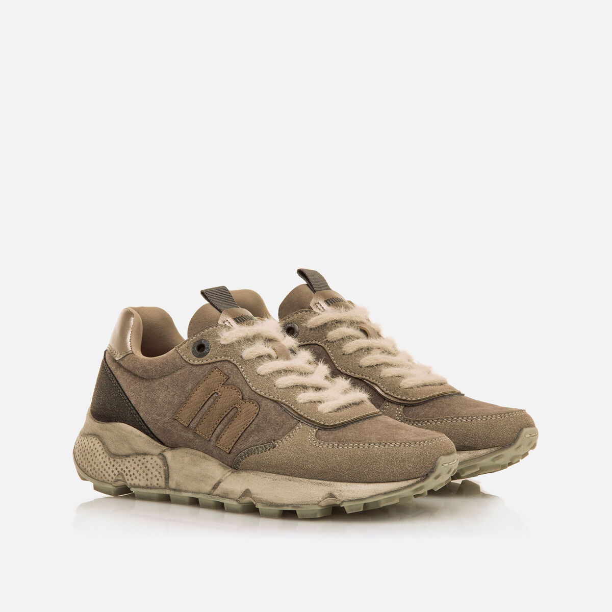 Sneakers pour Femme modèle CLIMB de MTNG image number 4