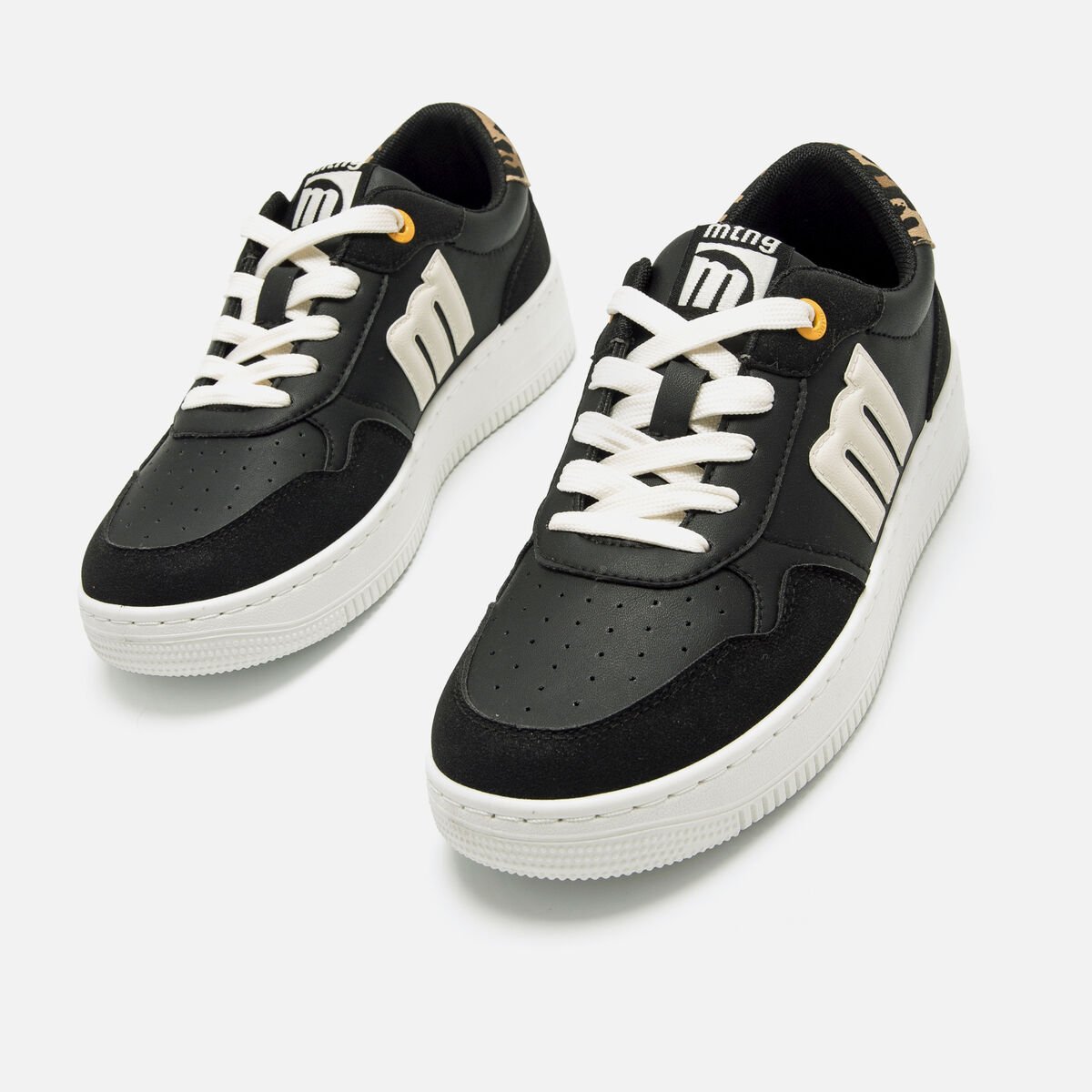 Zapatillas de Mujer modelo GRAVITY de MTNG image number 1