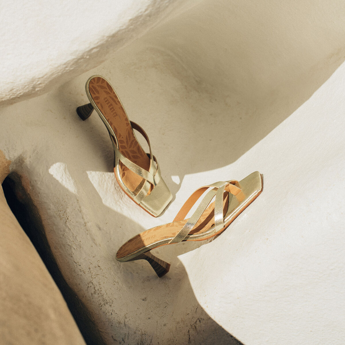Sandalias de tacon de Mujer modelo ANNIE de MTNG image number 2