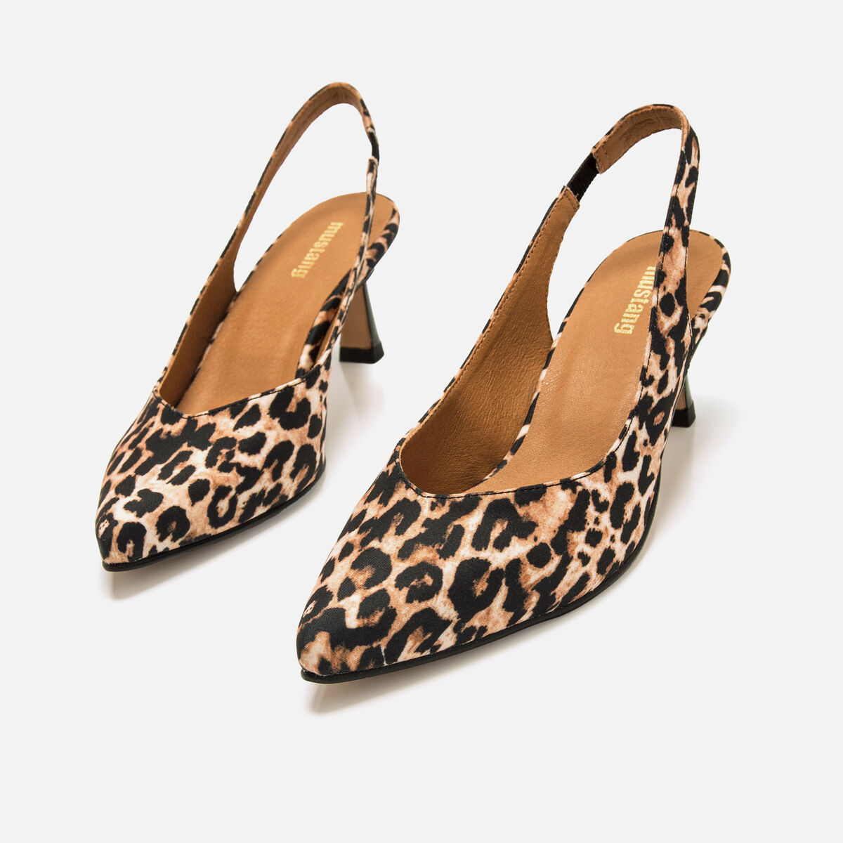Zapatos de tacon de Mujer modelo NINETTE de MUSTANG image number 1