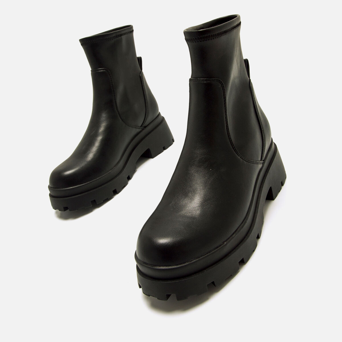 Bottinesplates-Femme-MISSIONE-MTNG image number 1 Bottines plates pour Femme modèle MISSIONE de MTNG image number 1