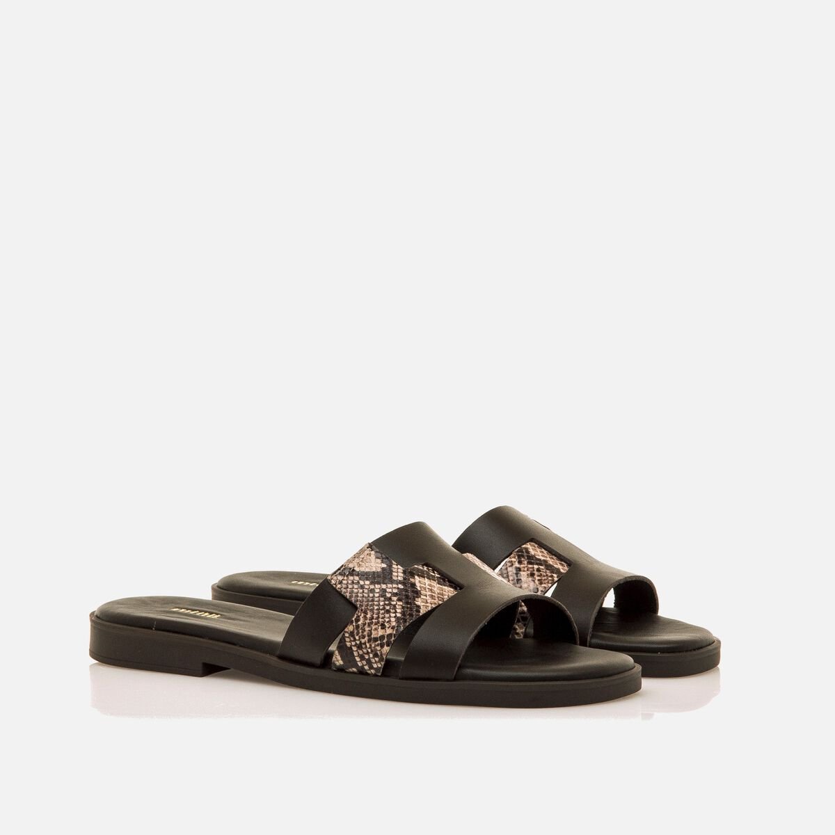 Sandalias planas de Mujer modelo ALYSA de MTNG image number 4