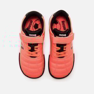 Zapatillas de Nino modelo FREE de MTNG
