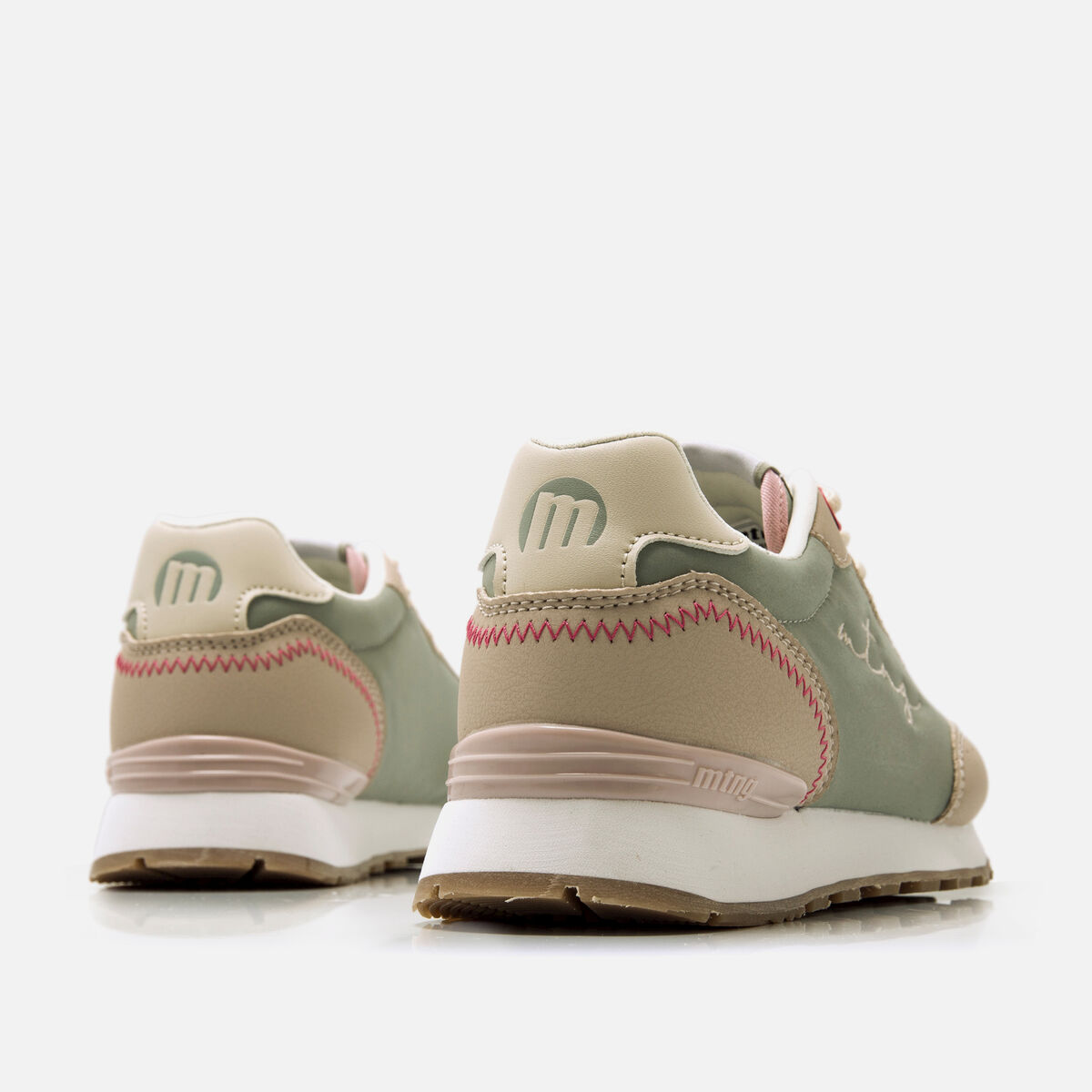 Sneakers de Mulher modelo JOGGO CLASSIC de MTNG image number 5