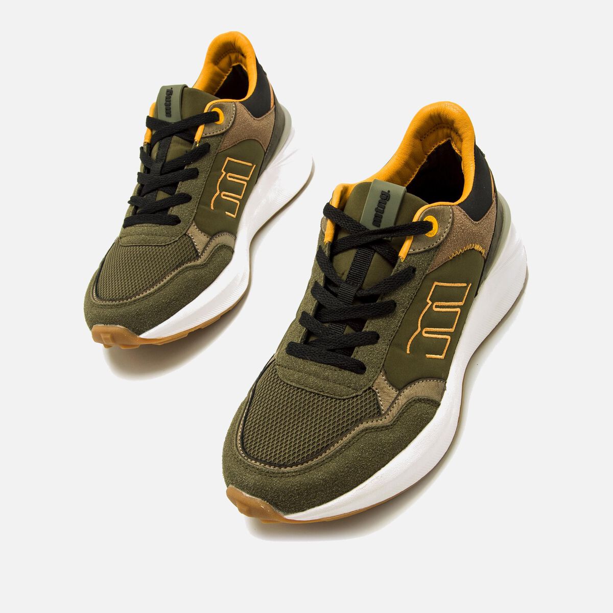 Zapatillas de Hombre modelo BORNEO de MTNG image number 1