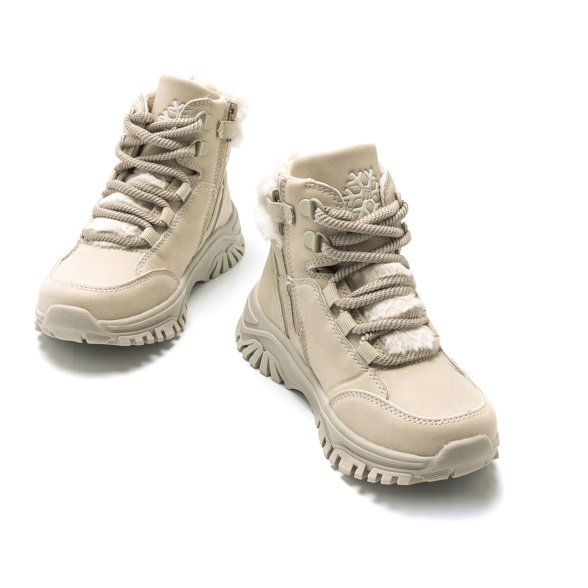 Botas de Tornozelo de Rapariga modelo TRECKY de MTNG image number 4