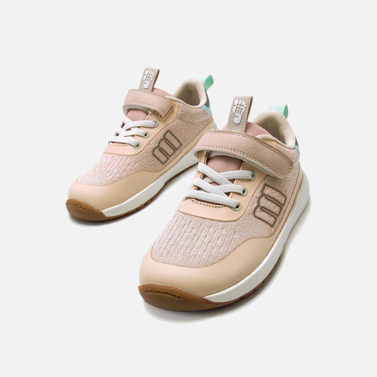 Sneakers de Rapariga modelo FREE de MTNG image number 1