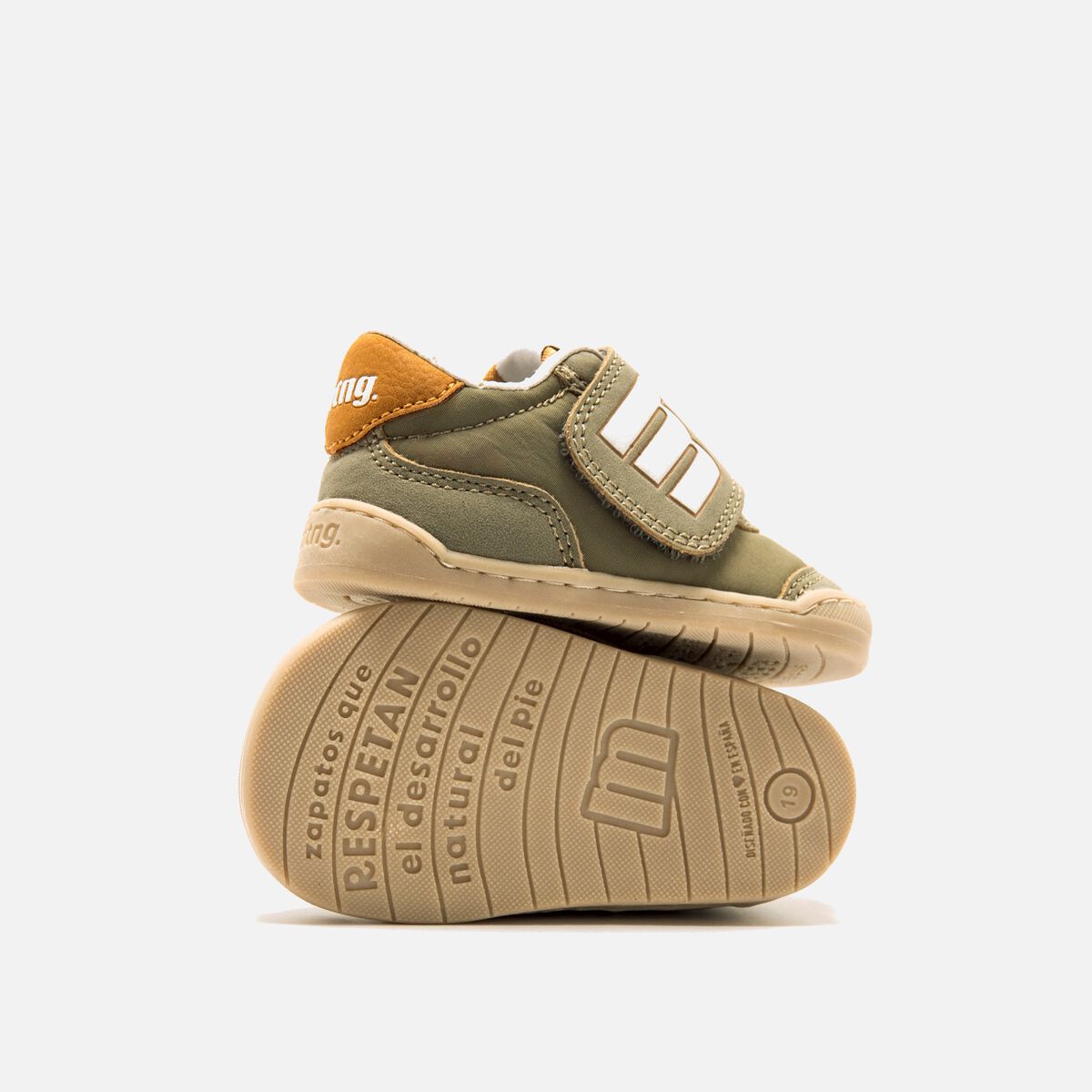 Sapatilhas de Rapaz modelo FREE BABY de MTNG image number 3