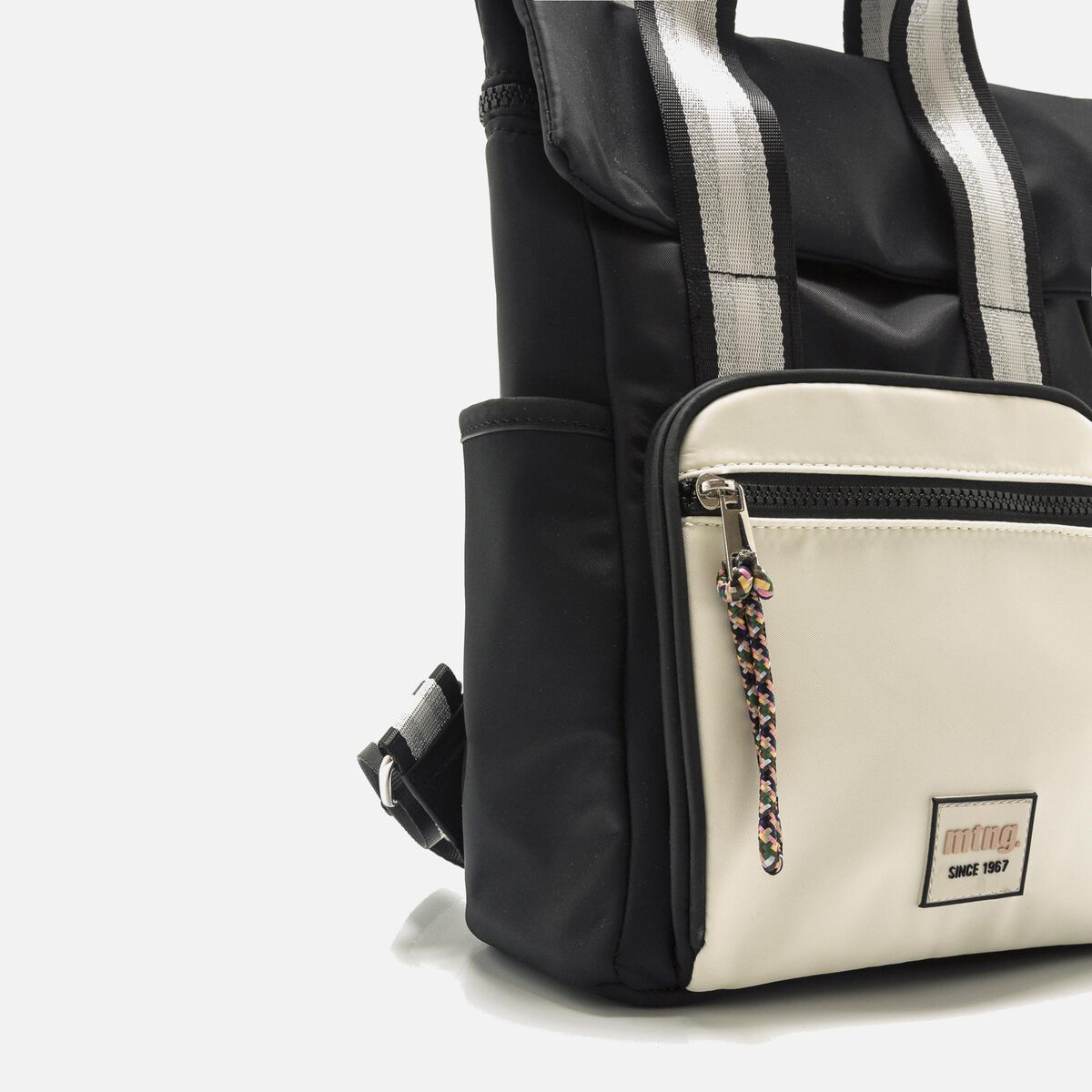 Mochilas de Mujer modelo AIRE de MTNG image number 1