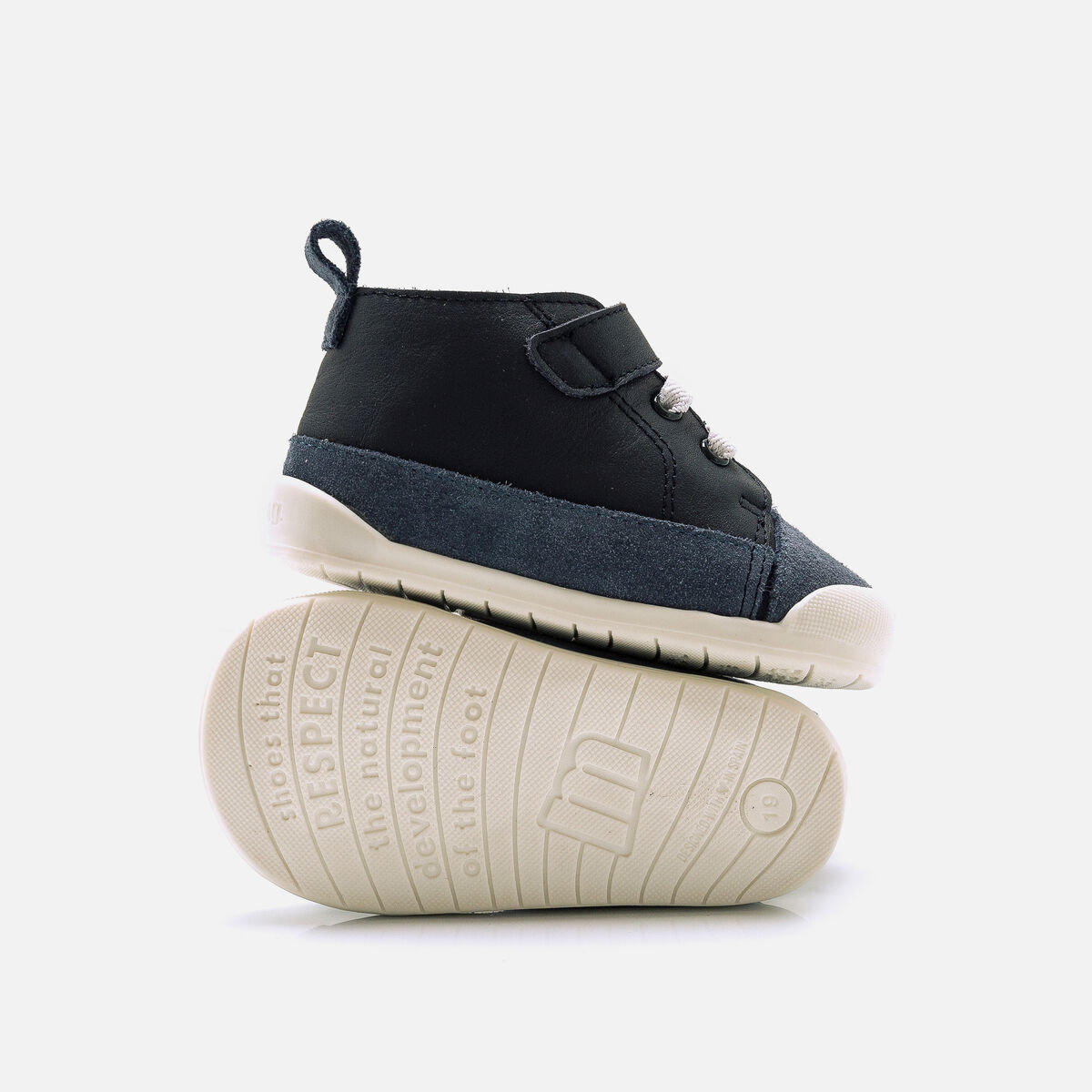 Botas de Tornozelo de Rapaz modelo FREE BABY de MTNG image number 4