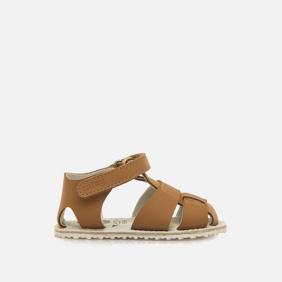 Novedad en sandalias MTNG para niño