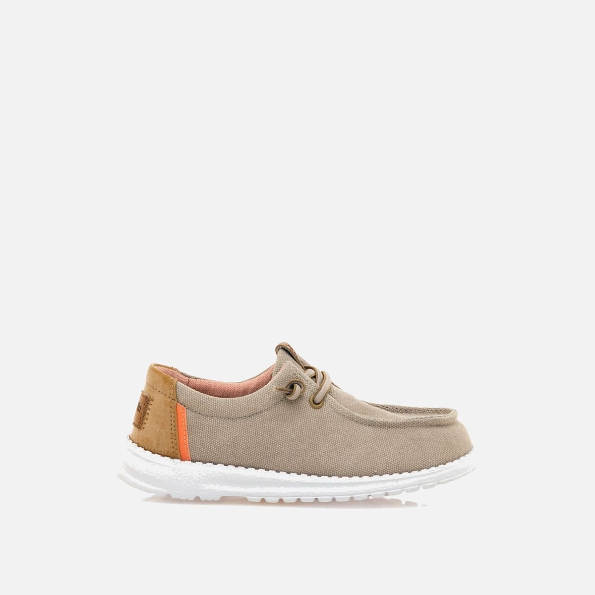 Novedad en zapatos MTNG para niño