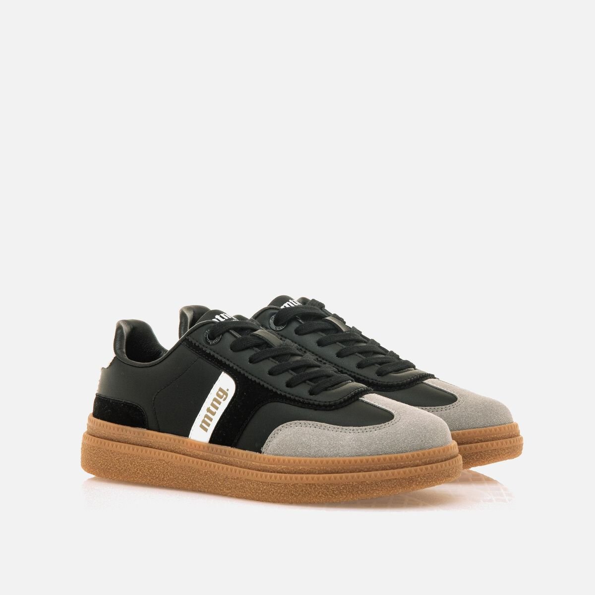 Soldes sur les baskets MTNG pour femmes